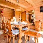 Gazdowka Na Brzyzku Chalet *